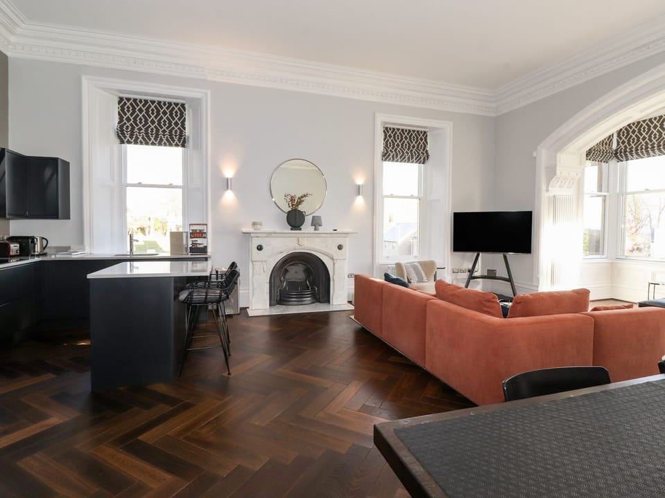 Cottage | Interior