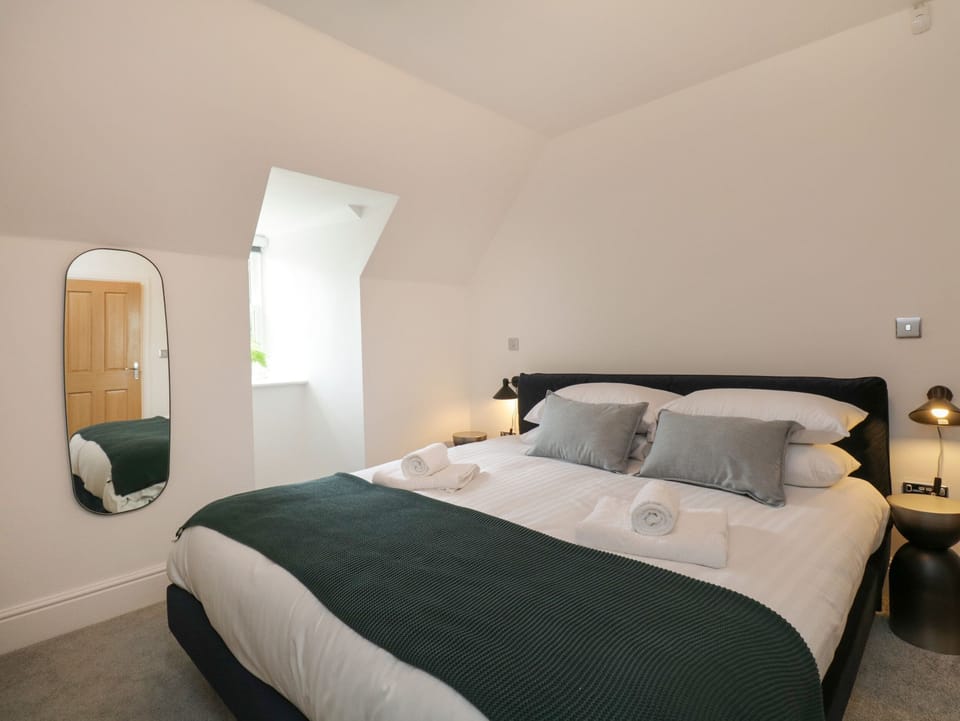 William Tower Suite Stone Cross Mansion Cottage in England