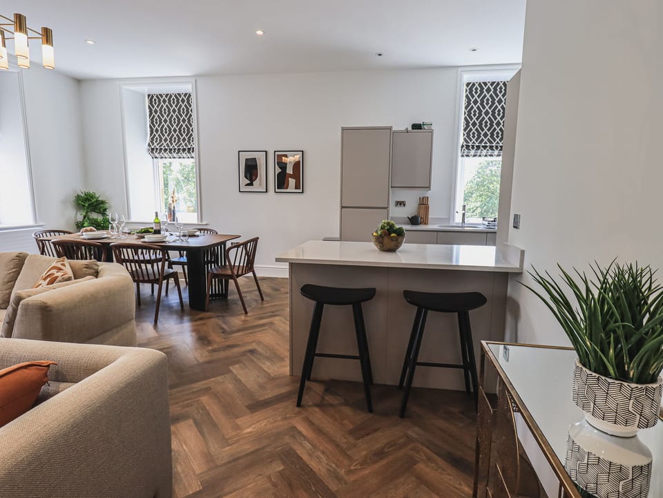 Cottage | Private kitchen | Fridge, dishwasher, electric kettle, toaster