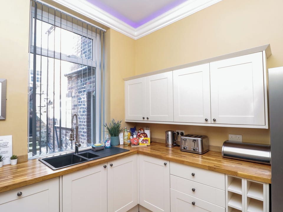 Fridge, dishwasher, electric kettle, toaster