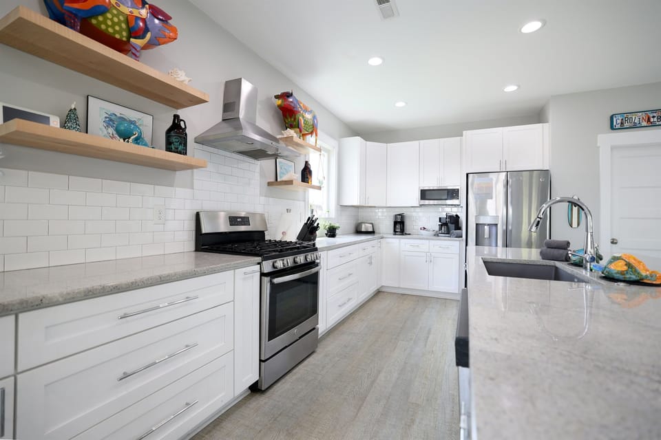 Kitchen-gas stove and modren appliances