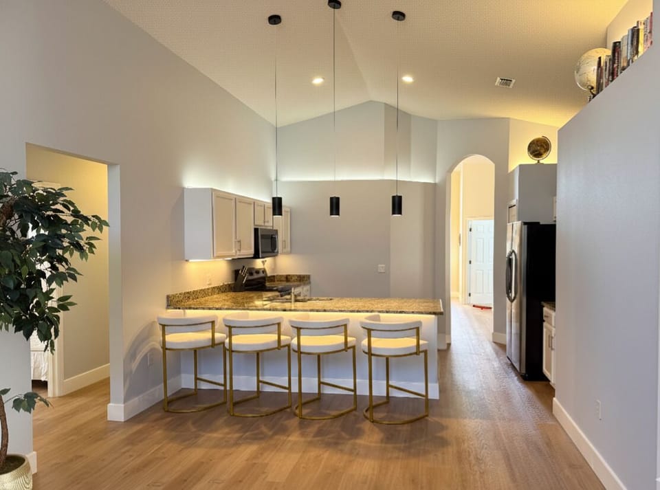 Breakfast bar