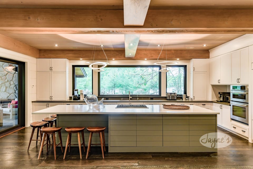 Kitchen &amp; Bar Seating