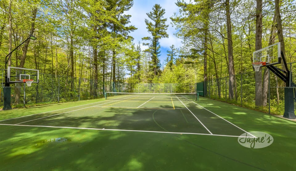 Tennis Court &amp; Basketball Hoops