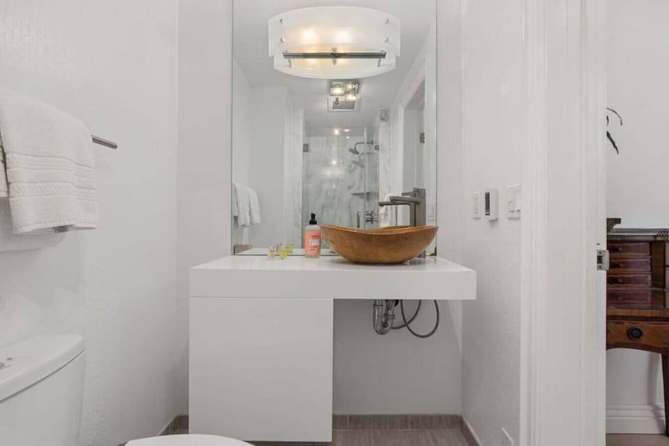 Bedroom 1 - King with Ensuite Bath
