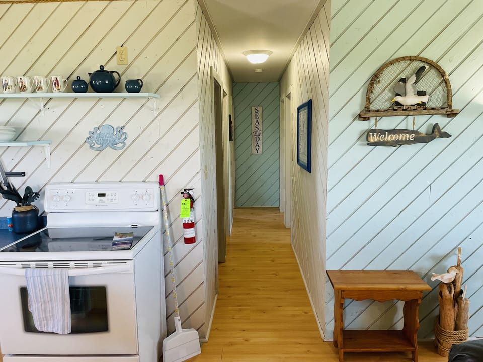 Hall to the Bedrooms and Bathrooms!