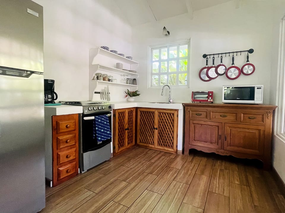 House Alba | Private kitchen | Mini-fridge