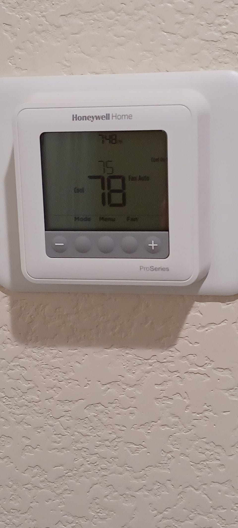 Thermostat for central air and heat 