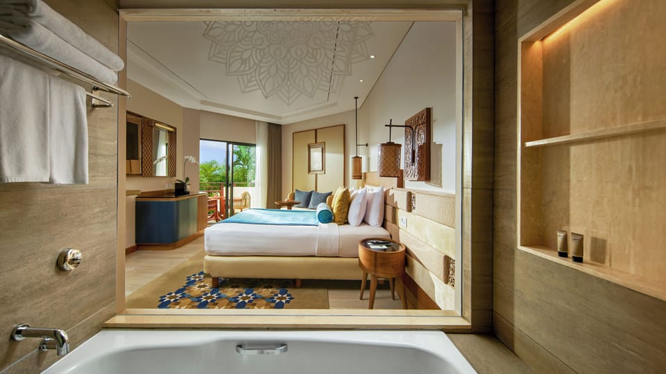 New Premiere Garden View | Premium bedding, down comforters, minibar, in-room safe