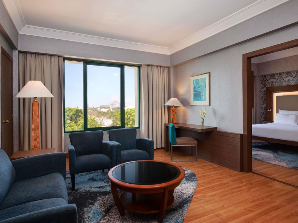 Suite, 1 King Bed with Sofa bed | Minibar, in-room safe, desk, blackout drapes