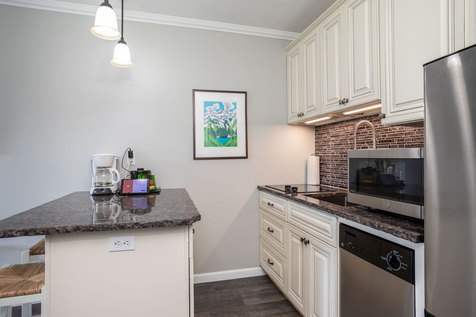The brand new appliances are a nice touch!