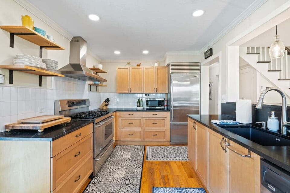 Kitchen with gas range is equipped so you can chef up a great meal.