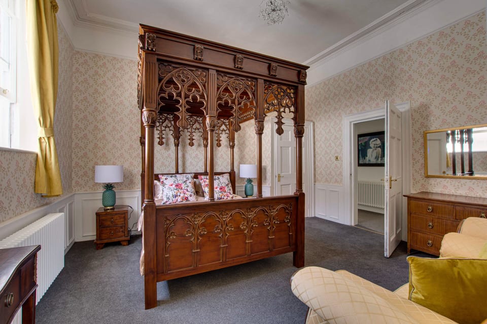 Luxury Apartment | Premium bedding, down comforters, Select Comfort beds, blackout drapes