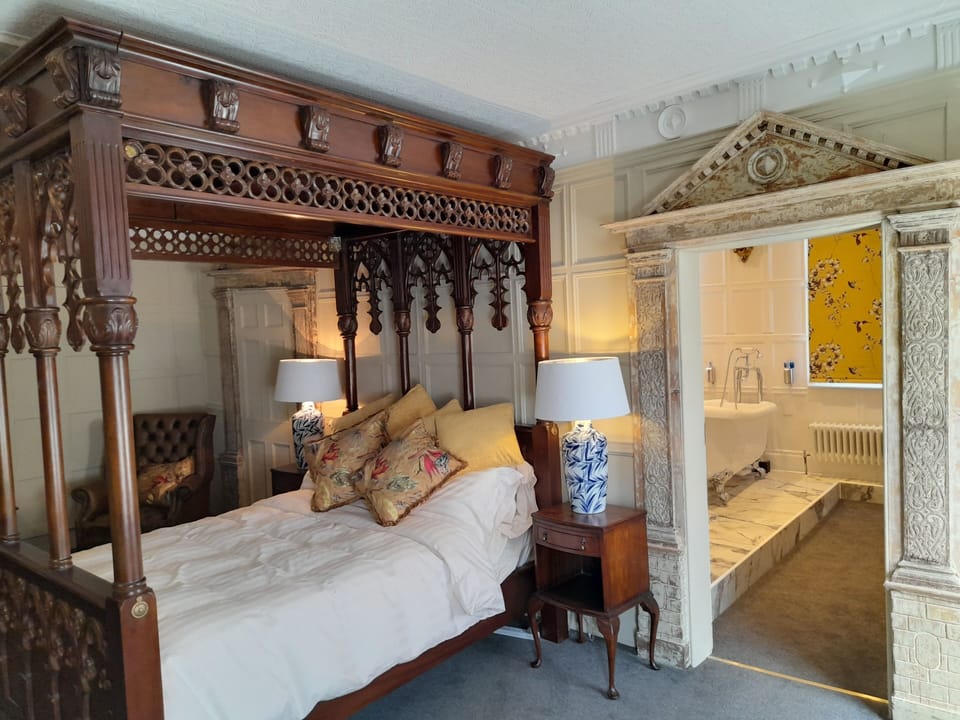 Deluxe Double Room | Premium bedding, down comforters, Select Comfort beds, blackout drapes