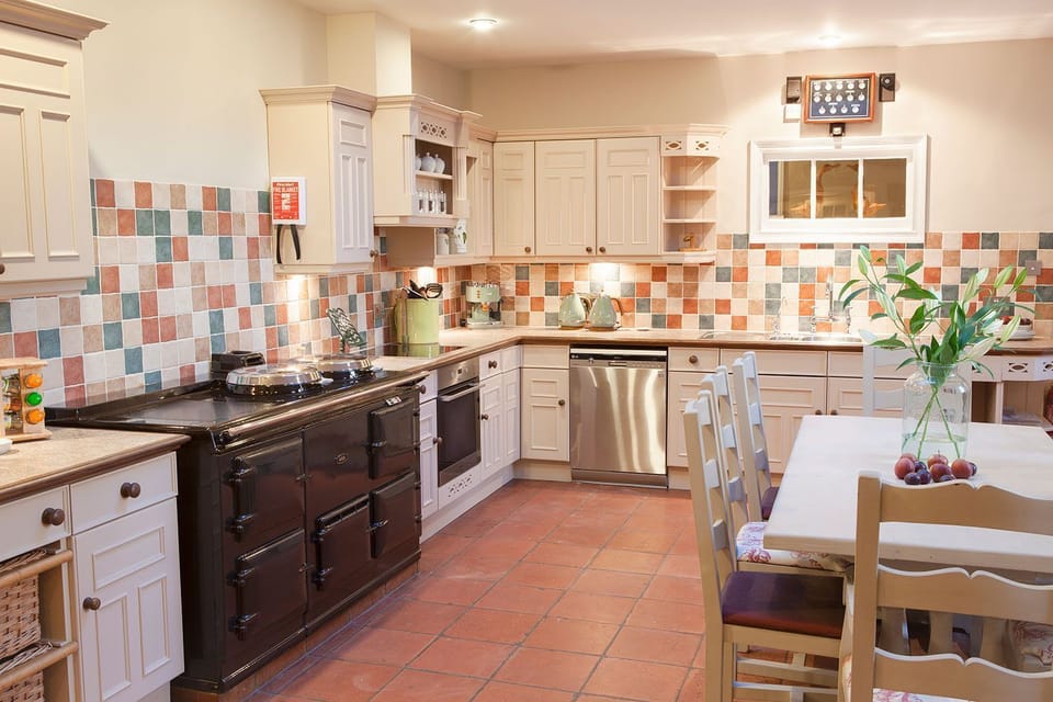 Large Kitchen