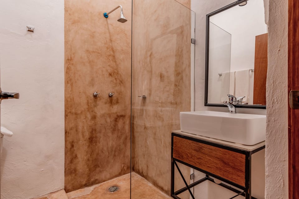 In-room safe, desk, WiFi (free), bed sheets