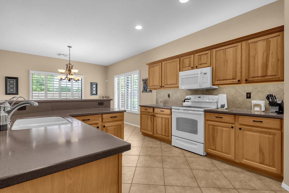 Open kitchen