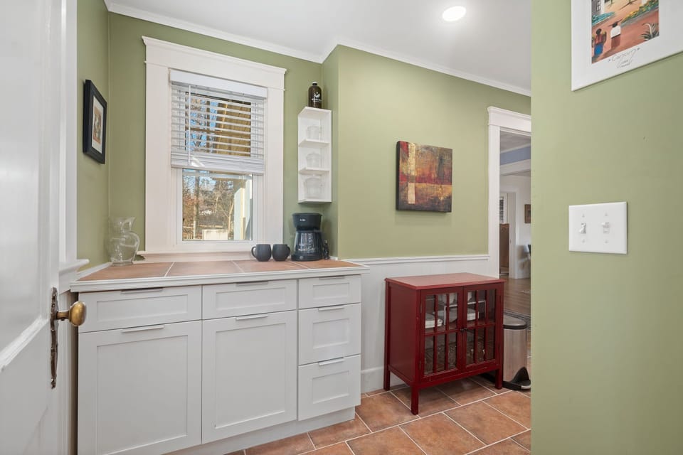 Kitchen nook