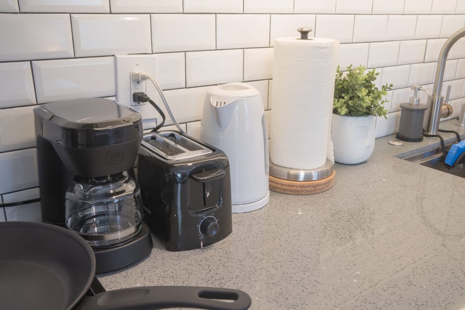 Cooktop, microwave, coffee maker, toaster, water boiler