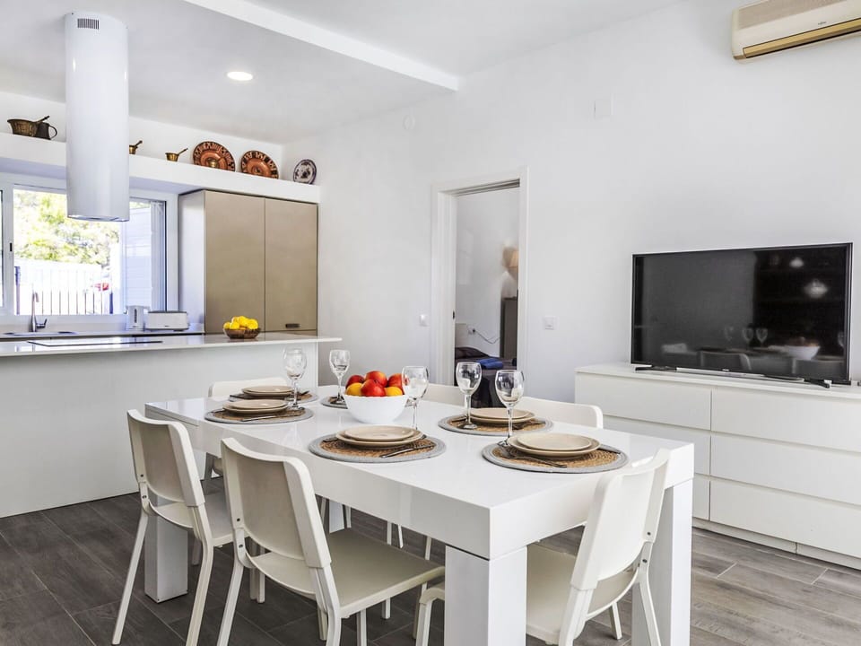 Table, Furniture, Property, White, Cabinetry, Wood, Orange, Interior Design, Floor