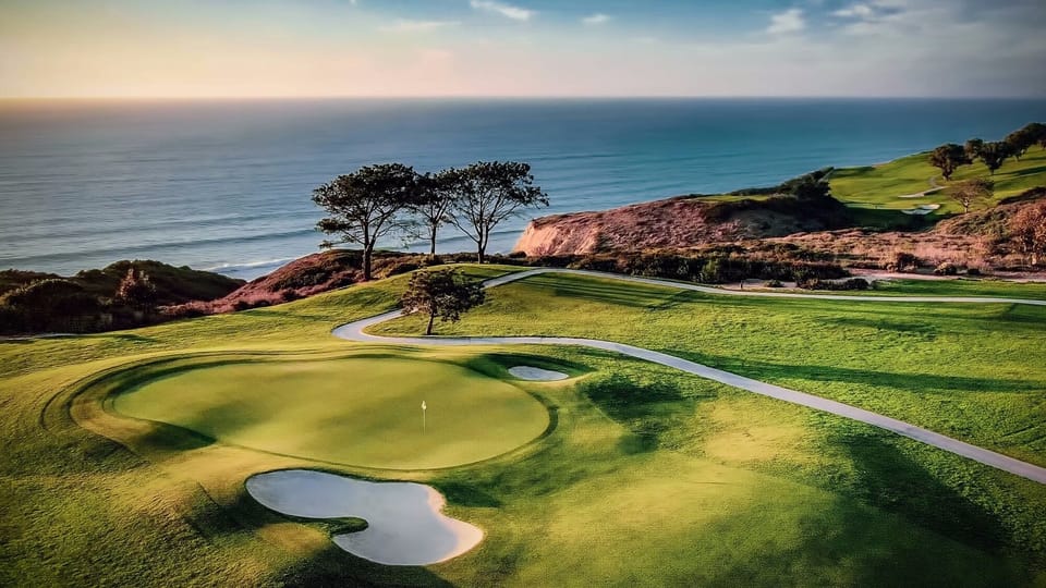 Torrey Pines Golf Course, open to the public, is 3 miles south.