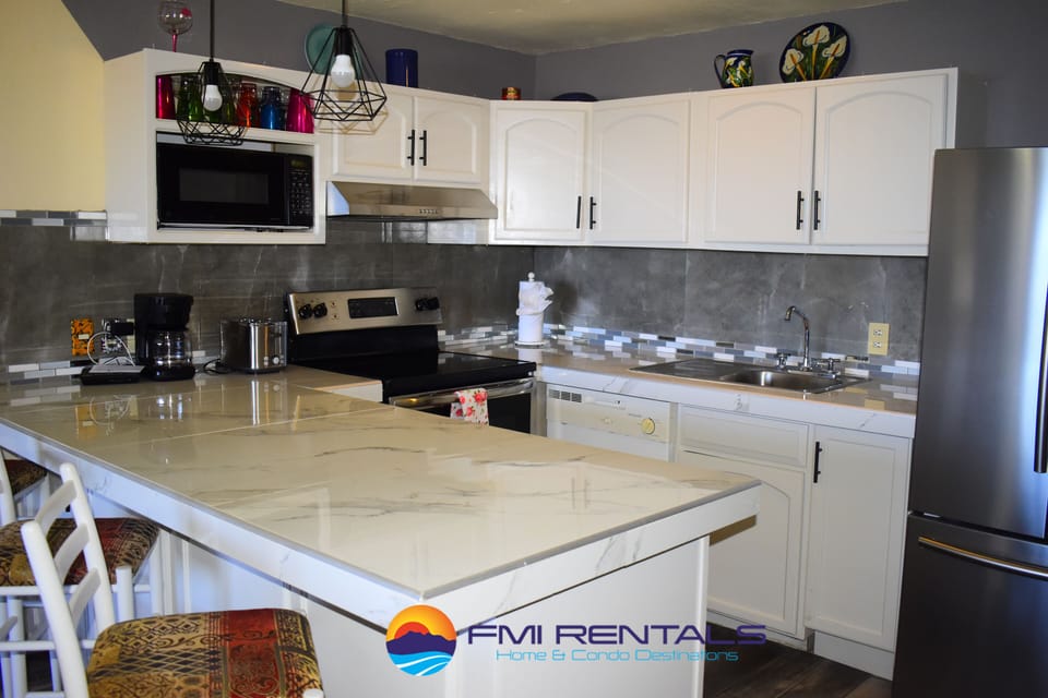 Beautiful kitchen with tile counter top