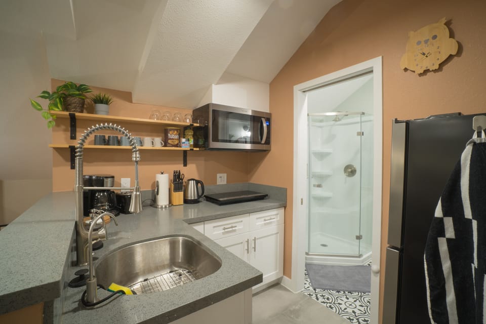 Kitchenette