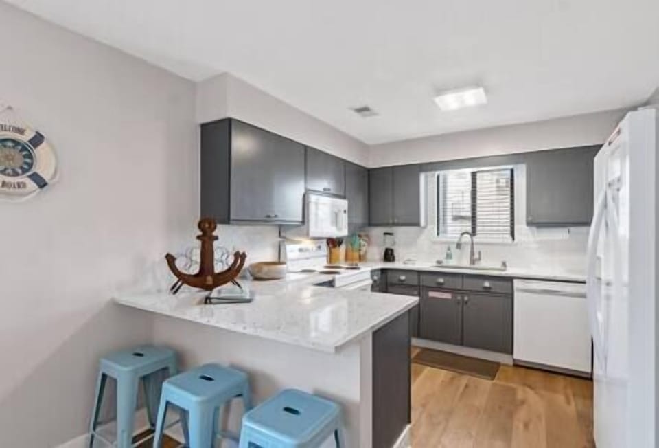 Kitchen (1)