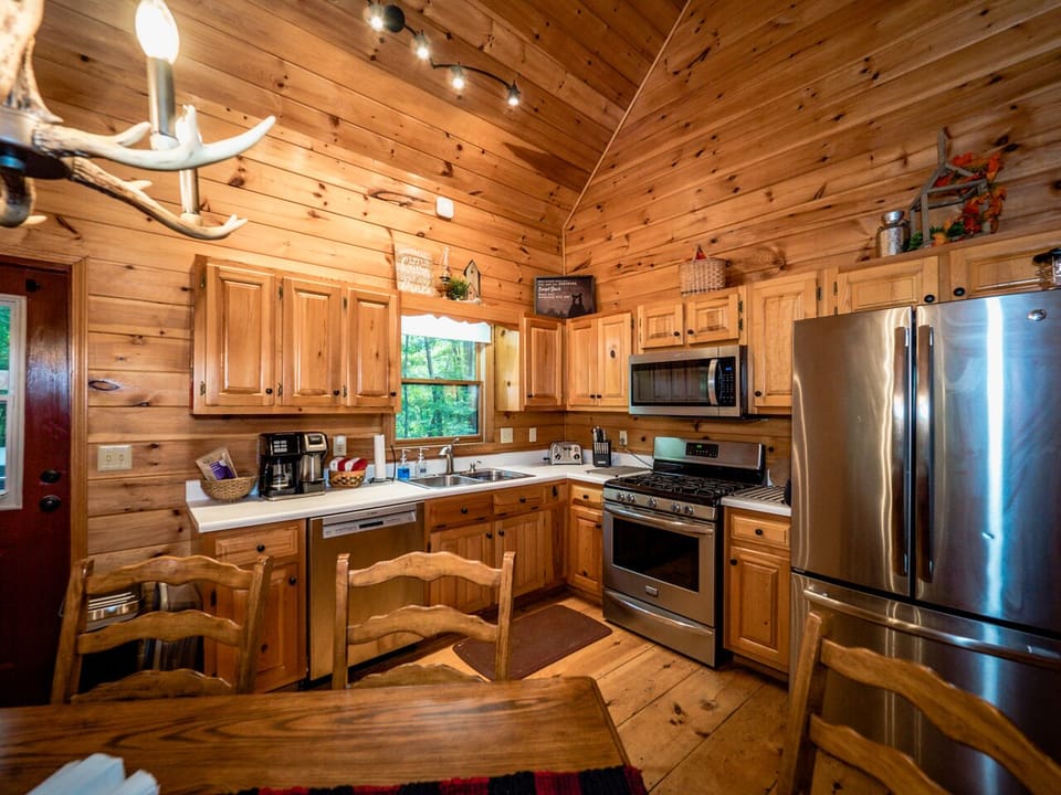 Cook up a tasty meal in the fully equipped kitchen.