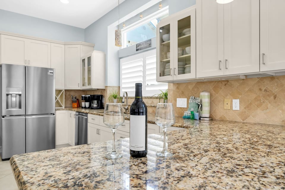 Enjoy ample counter space, and cupboards to store your food, a rare commodity in a vacation rental!