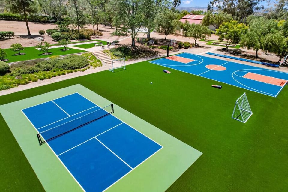 Sport court
