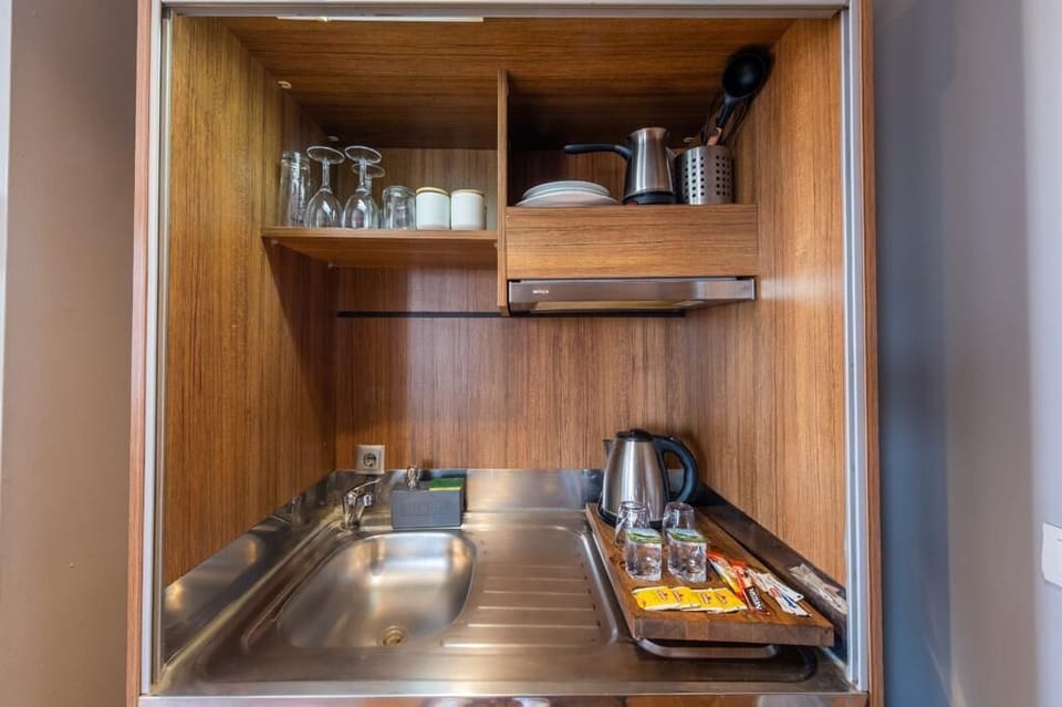 Family Quadruple Room, 1 Bedroom | Premium bedding, individually furnished, desk, laptop workspace