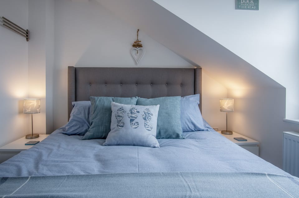 Apartment (2 Bedrooms) | 2 bedrooms, iron/ironing board, free WiFi, bed sheets