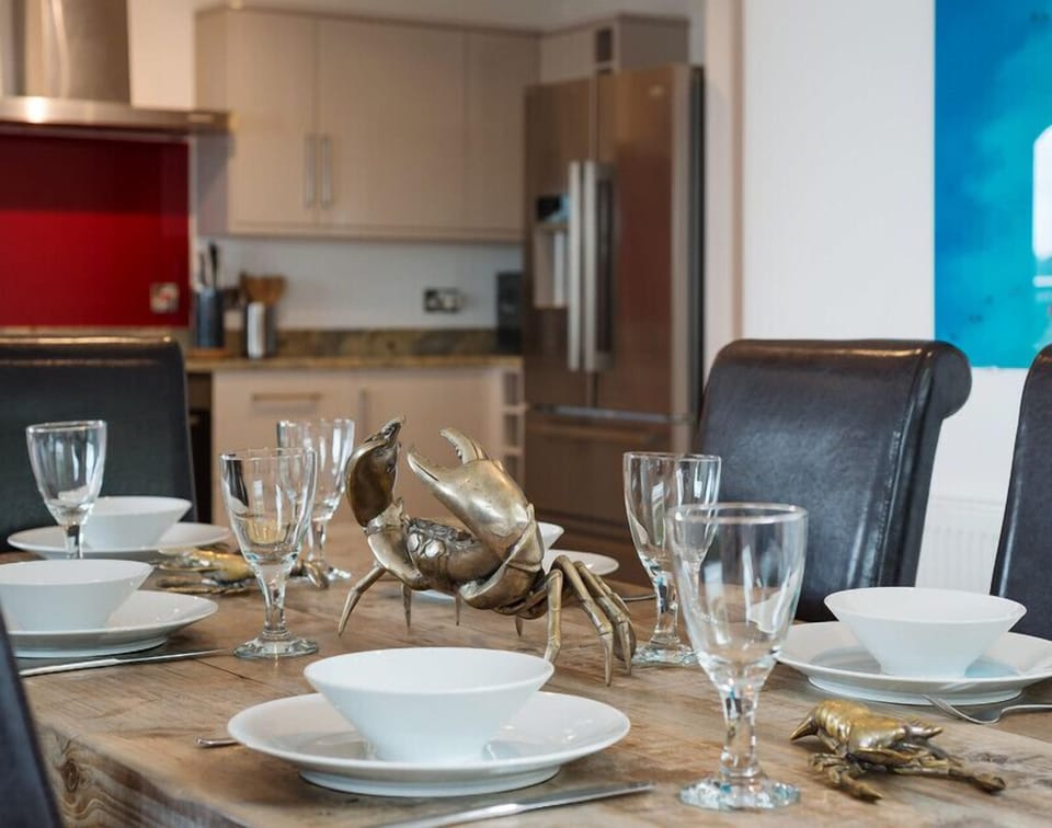 Cottage | Interior