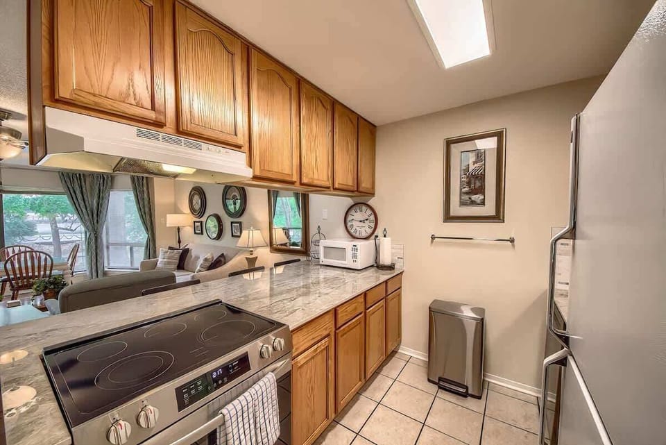 Fully Equipped Kitchen! 