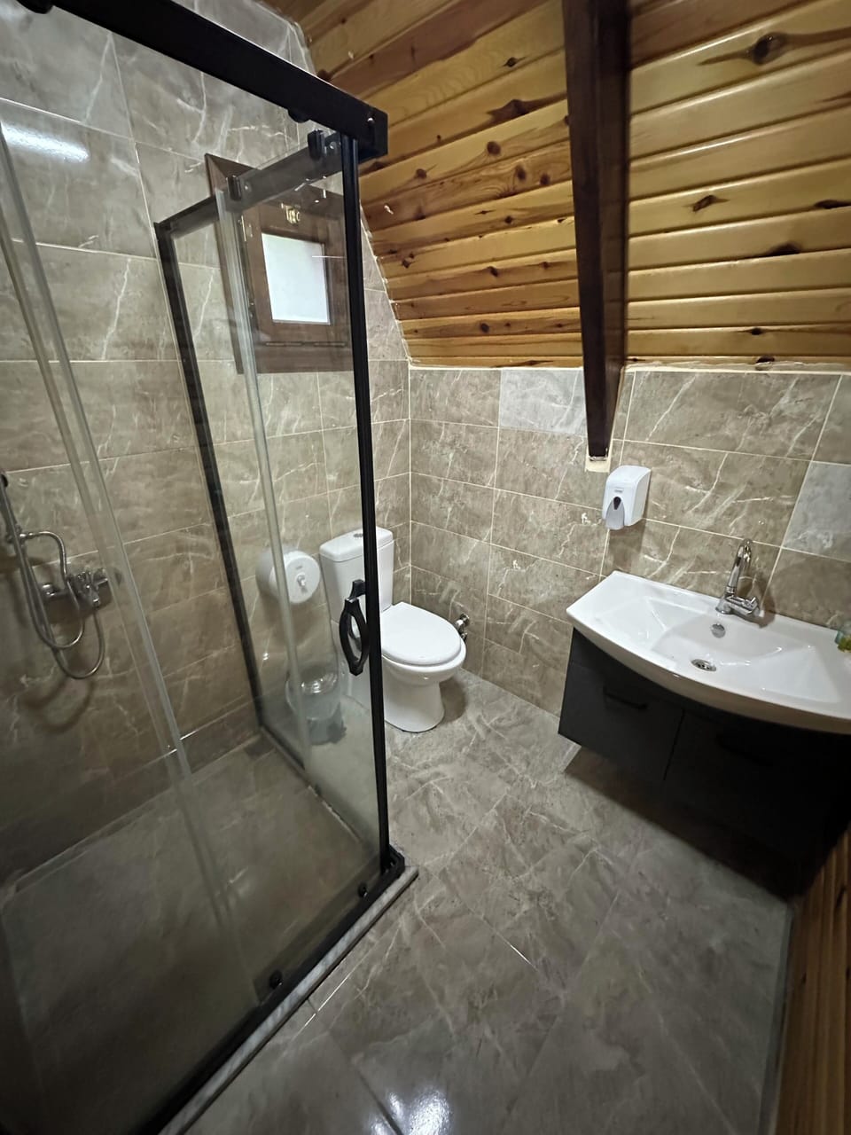 Family Bungalow, 2 Bedrooms, Terrace | Bathroom | Shower, free toiletries, slippers, towels