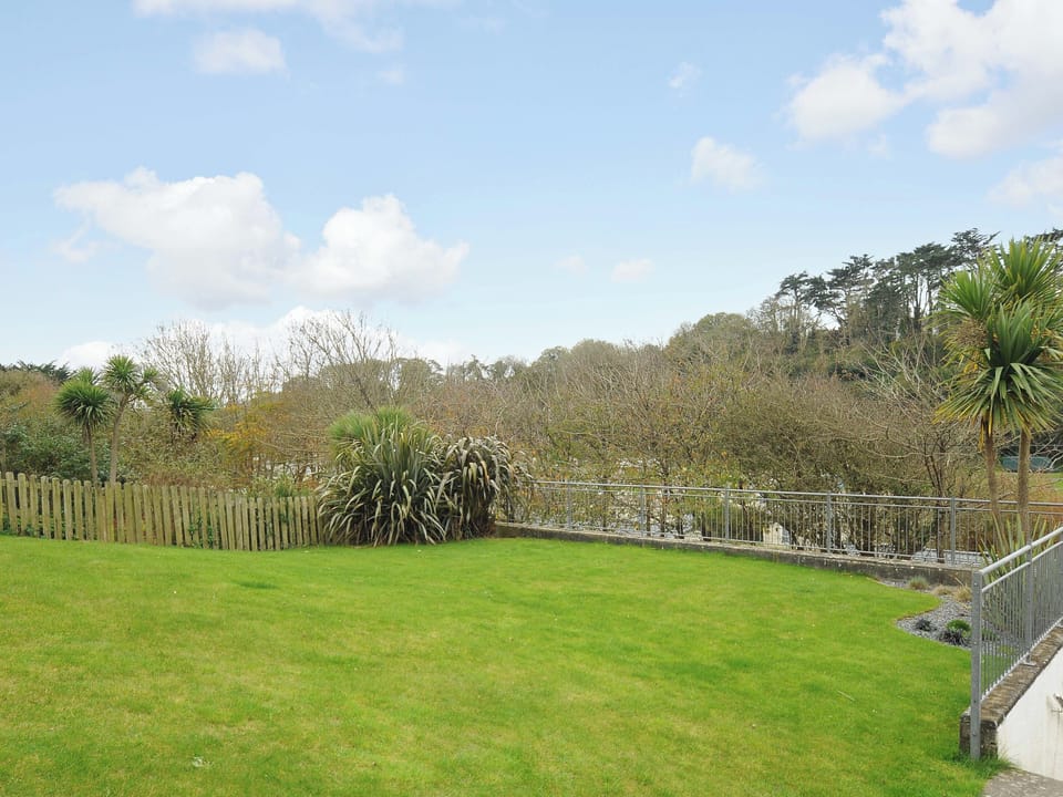 Cottage | Property grounds