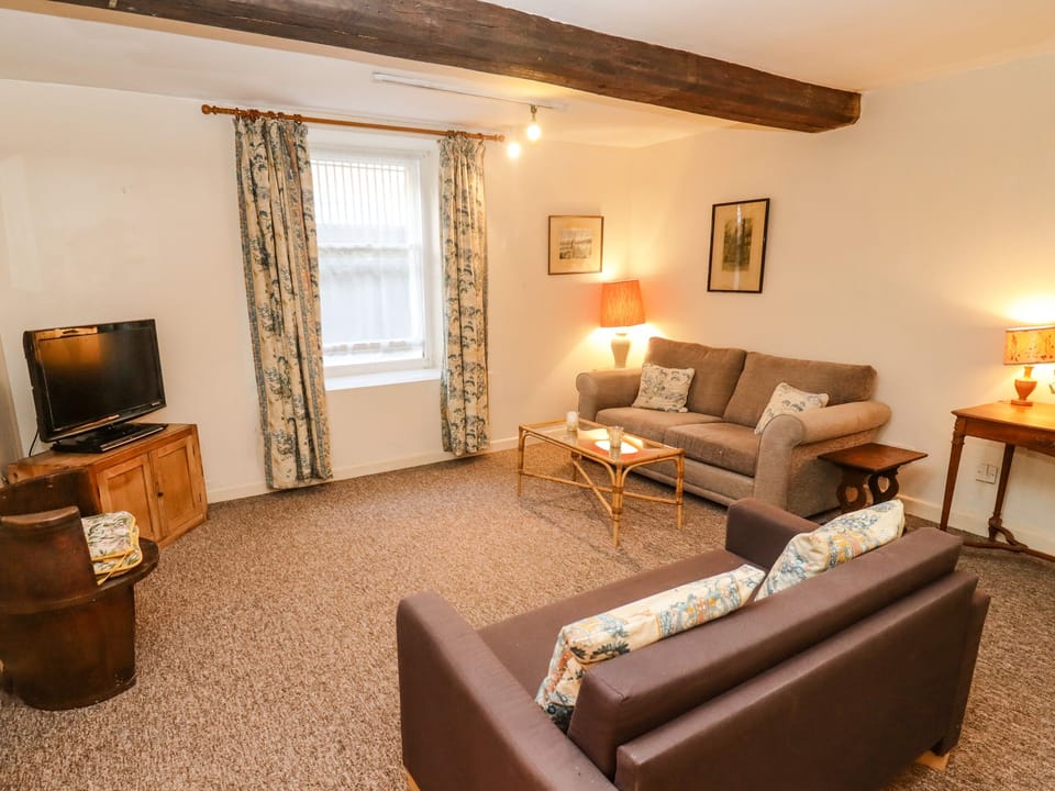 Cottage | Interior