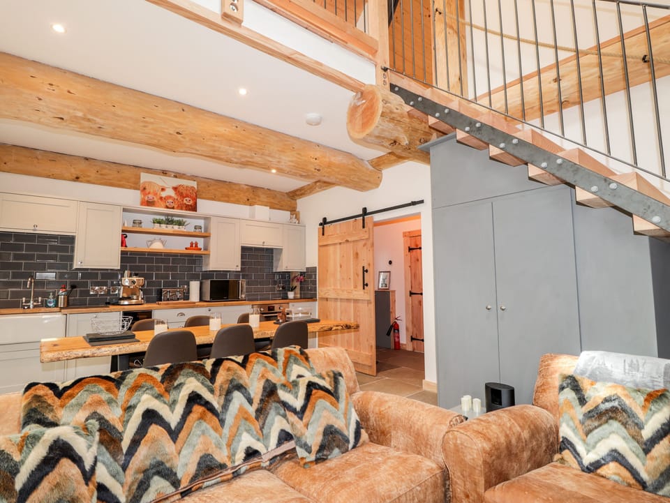 Cottage | Interior