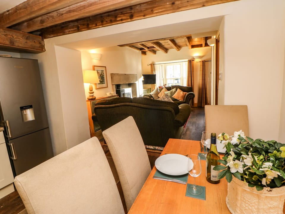 Cottage | Interior