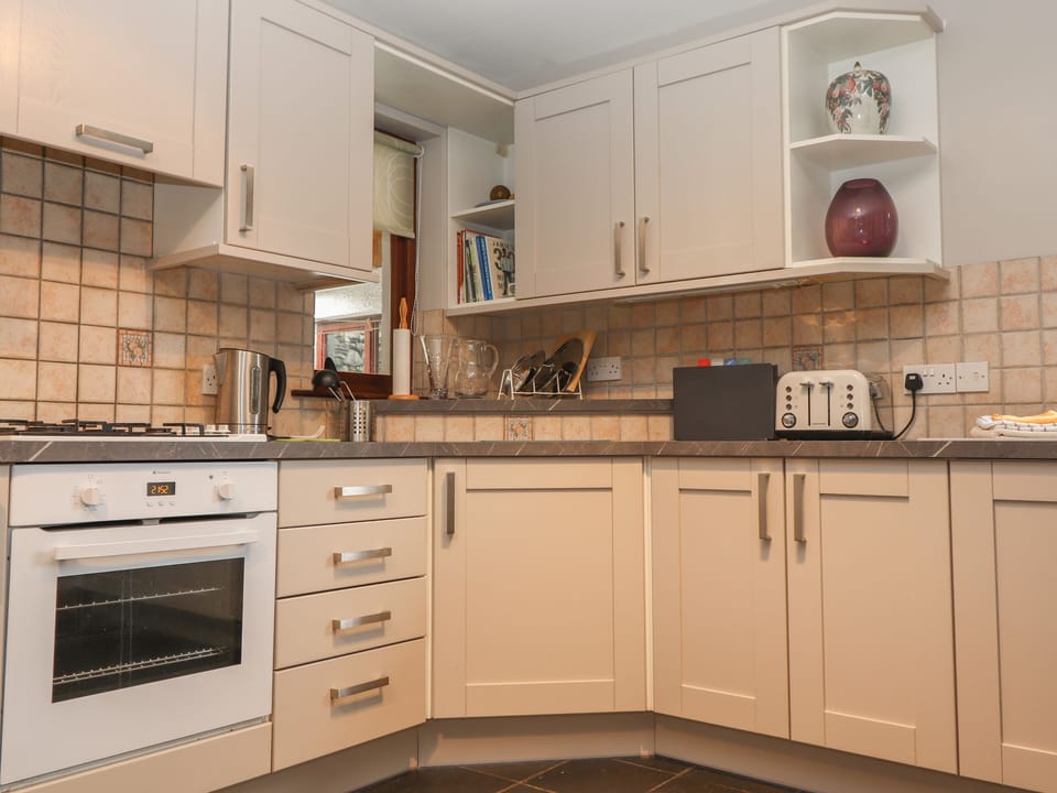 Cottage | Interior