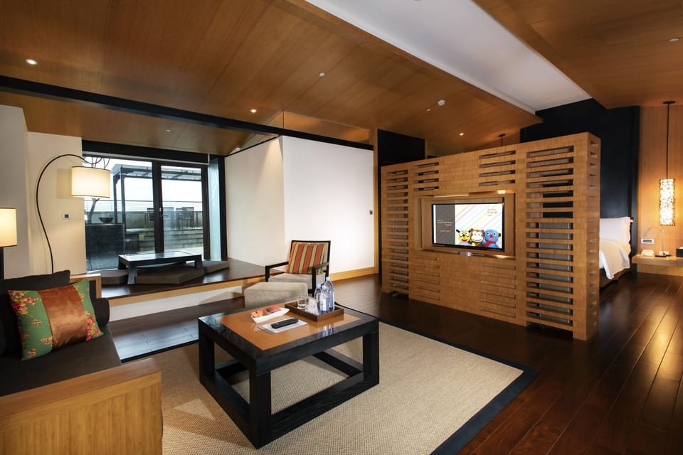 Garden Suite | Living area | 100-cm LED TV with digital channels