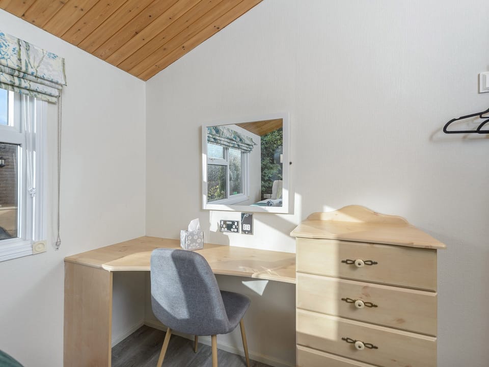 Cottage | 3 bedrooms, individually decorated, individually furnished, free WiFi