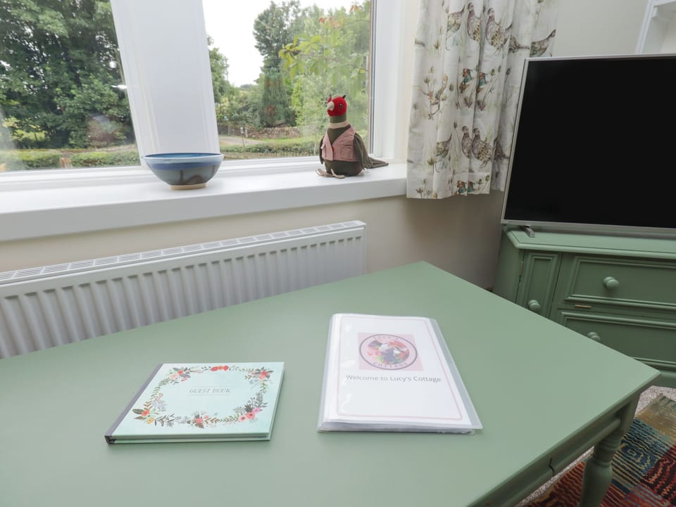Cottage | Interior