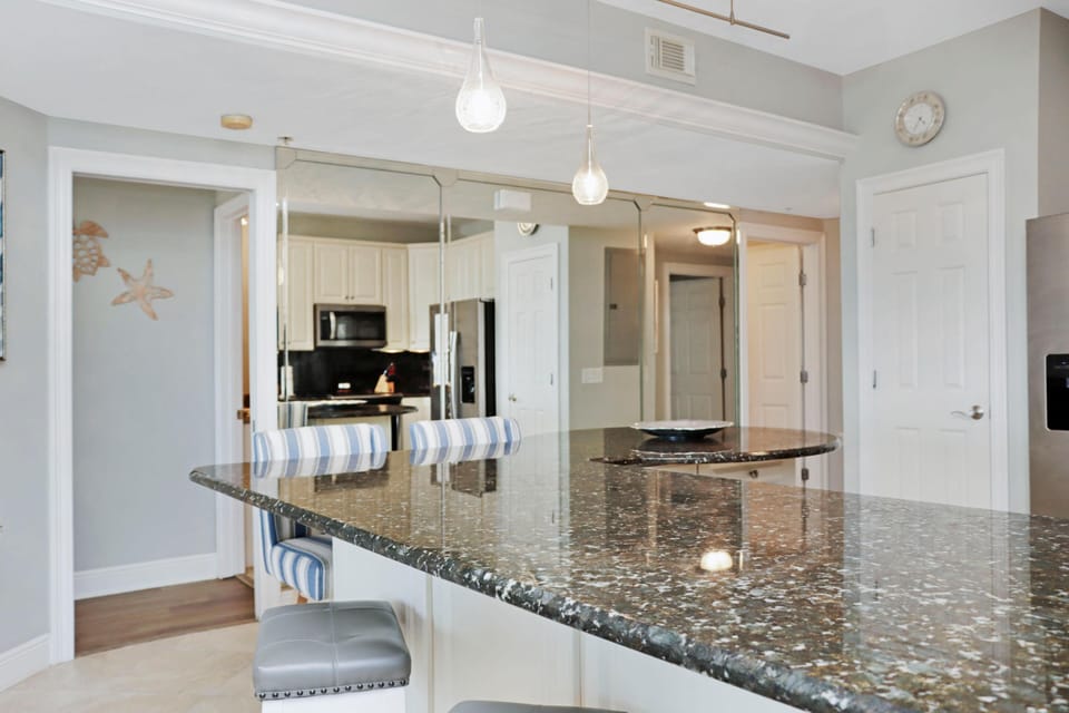Condo, Multiple Beds (Dunes Club 2A) | Interior