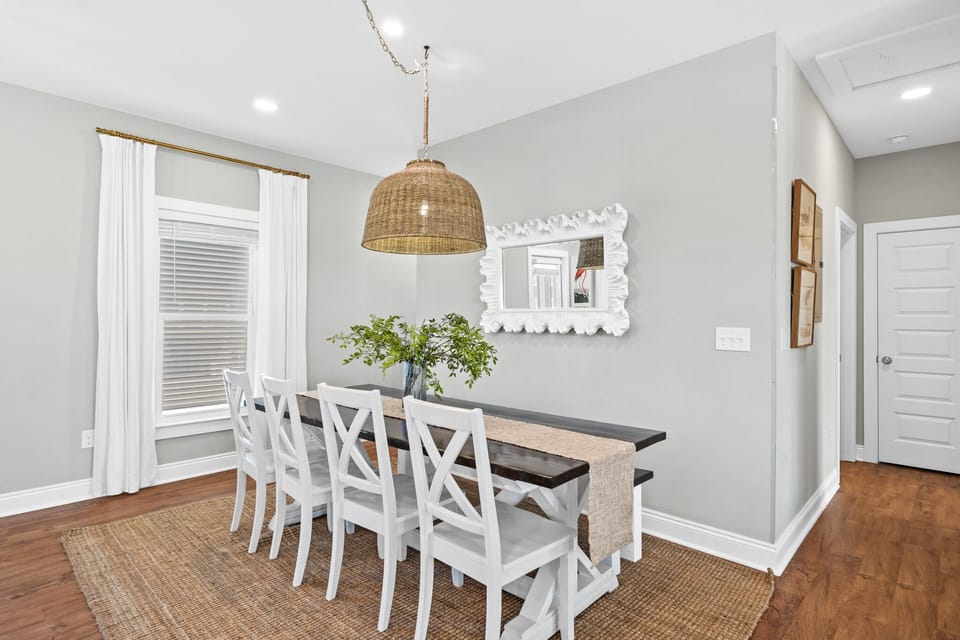 Dining room table