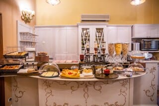 Breakfast buffet