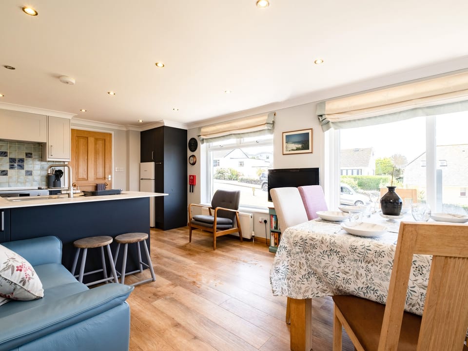Cottage | Living area
