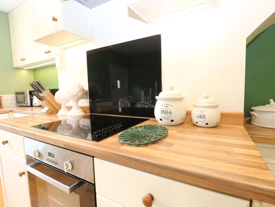 Cottage | Interior