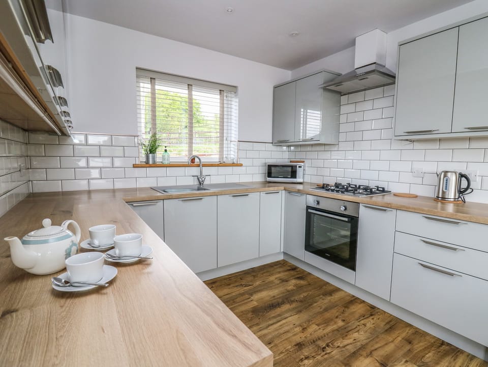 Cottage | Interior
